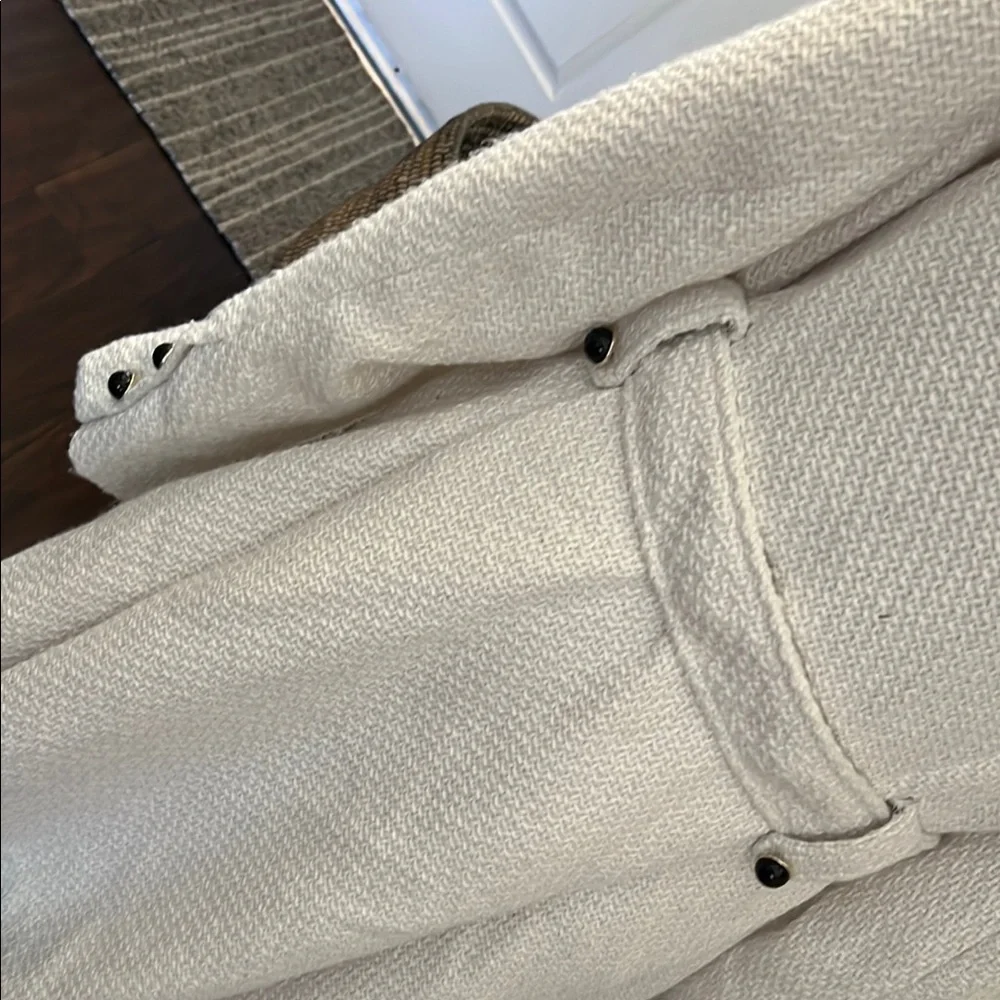 Steve Madden White Cape with Hood and Belt - Picture 5 of 9